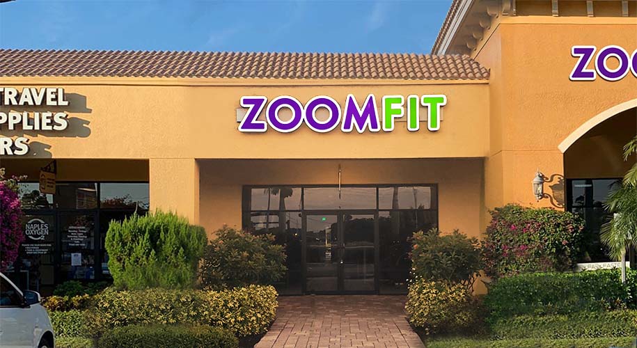 Zoom Fit Store Front In Piper's Crossing Plaza